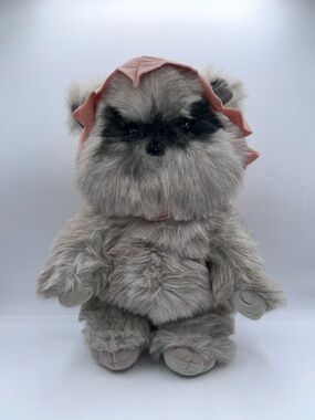 Vintage 1980s Star Wars Ewoks Princess Kneesaa Plush